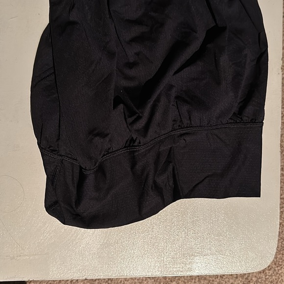 Lululemon tank top - Picture 3 of 3